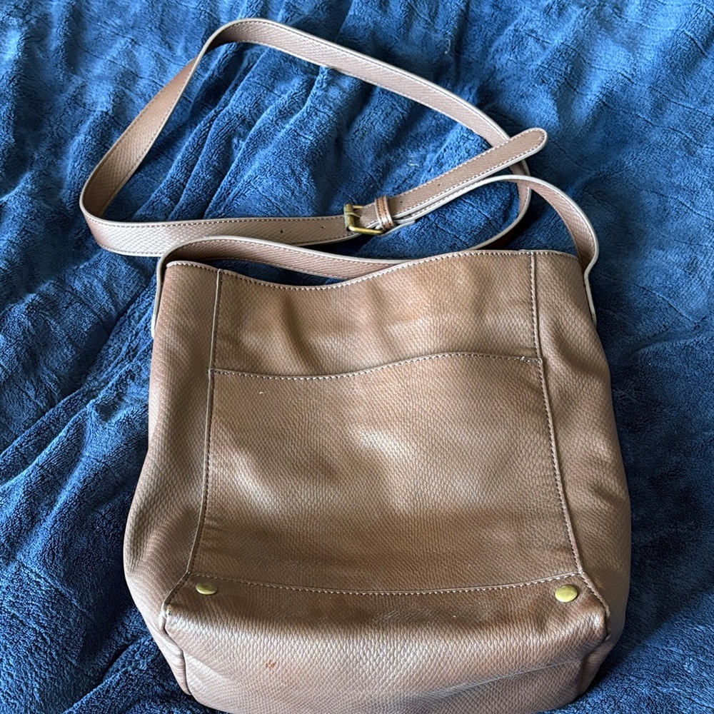 Elegant Tan Crossbody Bag